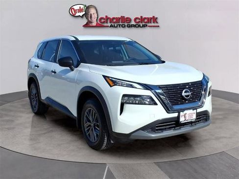 Certified 2023 Nissan Rogue S image 7