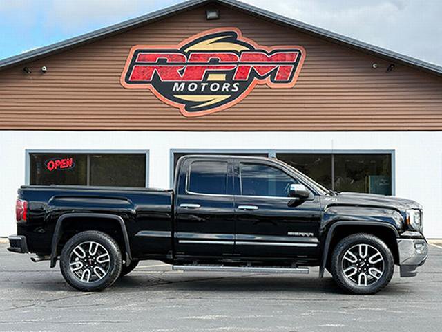 Used 2017 GMC Sierra 1500 SLT w/ SLT Premium Package AWD/4WD image 4