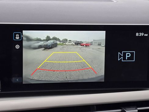 Used 2025 Hyundai Tucson SEL FWD image 16
