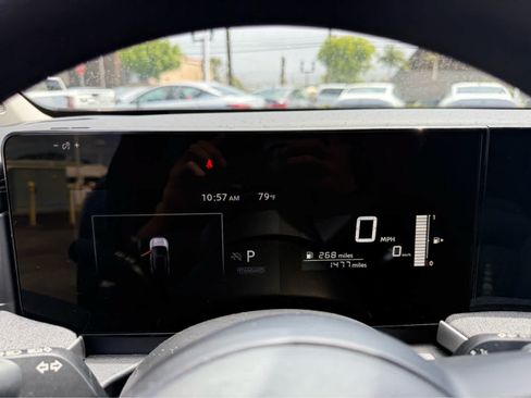 Used 2026 Nissan Kicks SV FWD image 6