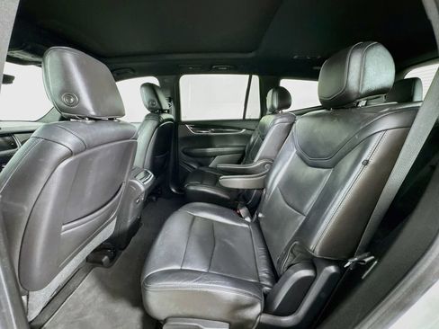 Used 2020 Cadillac XT6 Premium Luxury FWD image 26