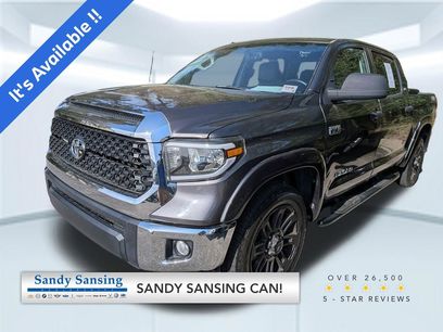 Used 2016 Toyota Tundra SR5 w/ SR5 Upgrade Package