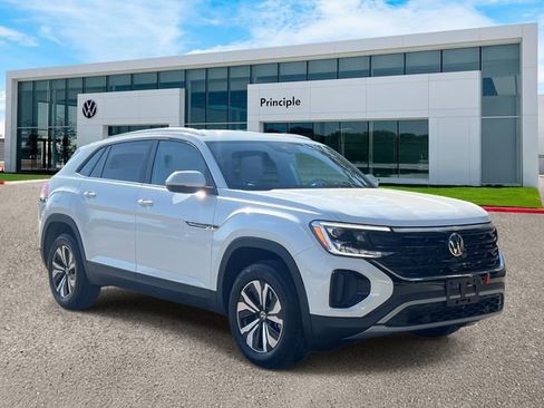 New 2026 Volkswagen Atlas Cross Sport SE image 3