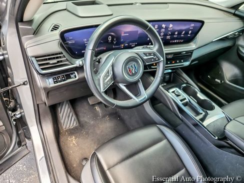 Used 2024 Buick Envision Preferred AWD/4WD image 8