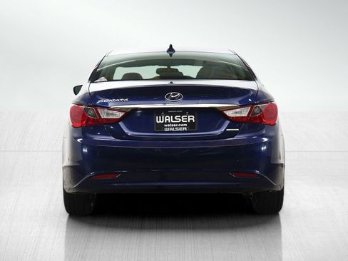 Used 2011 Hyundai Sonata Limited w/ Navigation Pkg 5 image 4