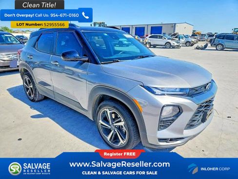 Used 2023 Chevrolet TrailBlazer RS w/ Sun and Liftgate Package FWD image 5