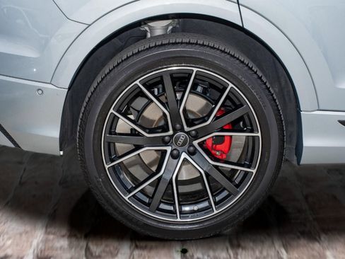 Used 2023 Audi Q8 Premium Plus w/ Premium Plus Package image 41