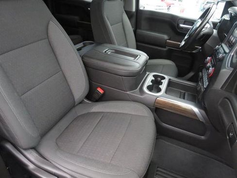 Used 2021 Chevrolet Silverado 1500 RST image 15