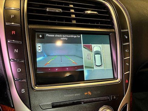 Used 2018 Lincoln MKX Reserve w/ Driver Assistance Package FWD image 15