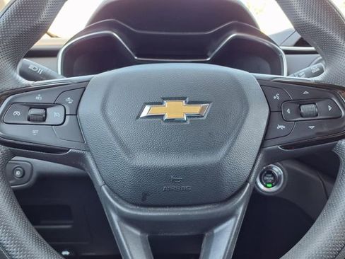 Used 2023 Chevrolet TrailBlazer LT FWD image 15