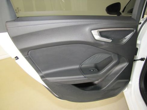 Used 2025 Audi A5 2.0T Premium image 13