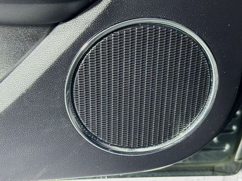 Used 2015 Ford Mustang Premium image 24