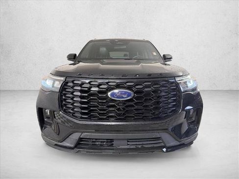Used 2025 Ford Explorer ST-Line AWD/4WD image 9
