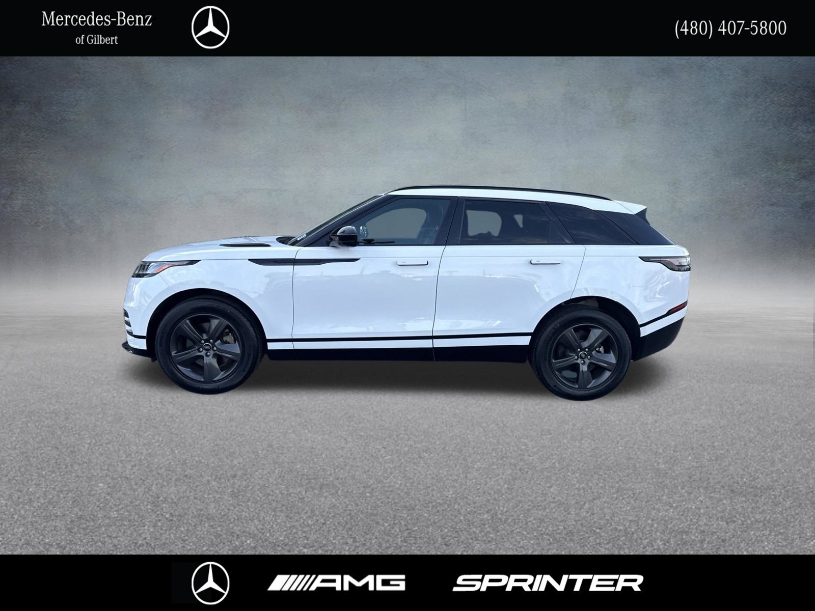 Used 2025 Land Rover Range Rover Velar Dynamic SE AWD/4WD image 3