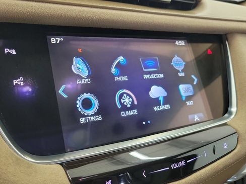 Used 2017 Cadillac XT5 Platinum w/ Driver Assist Package AWD/4WD image 30
