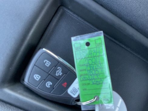 Used 2024 Chevrolet Silverado 1500 LT image 27