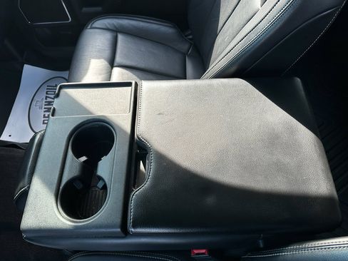 Used 2020 Ford F150 Lariat image 14