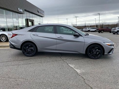 New 2026 Hyundai Elantra SEL Sport image 9