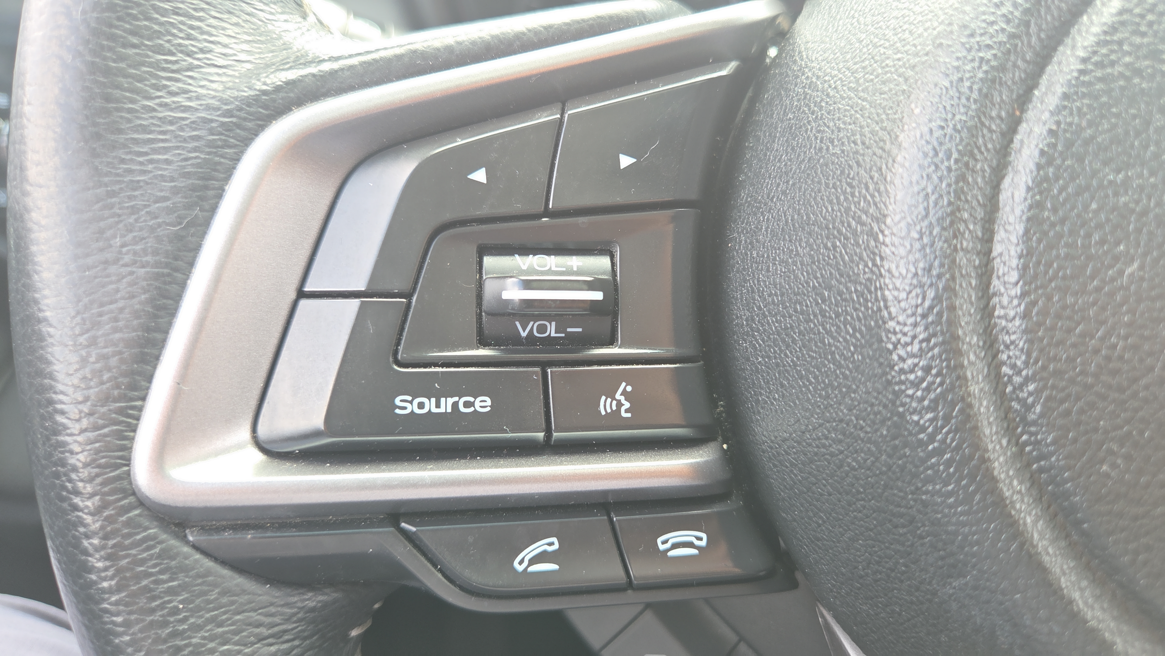 Used 2020 Subaru Outback Premium AWD/4WD image 23