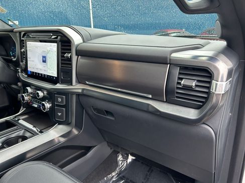 Used 2025 Ford F150 Platinum AWD/4WD image 26