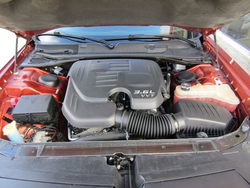 Used 2021 Dodge Challenger SXT w/ Driver Convenience Group image 29