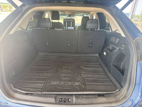 Used 2020 Ford Edge SEL w/ Convenience Package FWD image 8