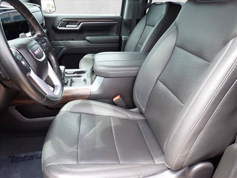 Used 2023 GMC Sierra 1500 SLT w/ SLT Convenience Package AWD/4WD image 13