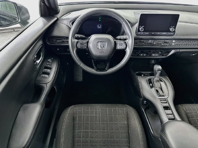 Certified 2024 Honda HR-V Sport image 4