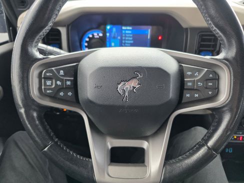 Used 2021 Ford Bronco Wildtrak image 14