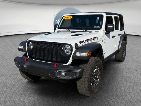 Used 2023 Jeep Wrangler Unlimited Rubicon w/ Cold Weather Group AWD/4WD image 8