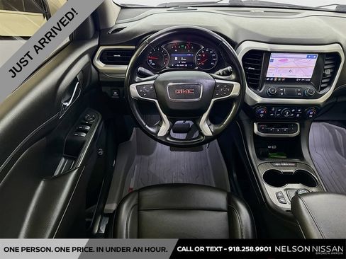 Used 2023 GMC Acadia SLT AWD/4WD image 23