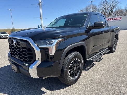 Used 2023 Toyota Tundra SR5 w/ TRD Off-Road Package image 5