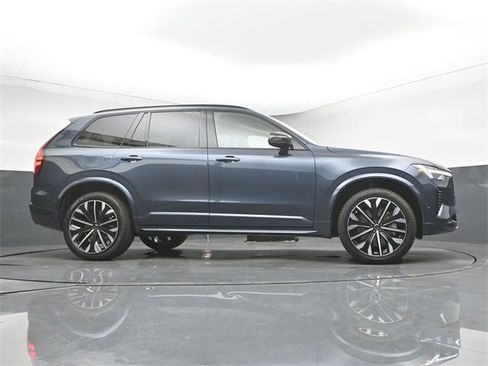 New 2026 Volvo XC90 B6 Ultra w/ Protection Package Premier image 42