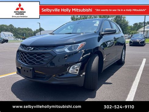 Used 2021 Chevrolet Equinox LS w/ LPO, Blackout Package FWD image 1