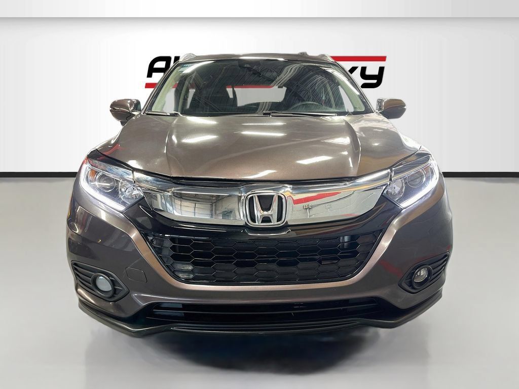 Used 2022 Honda HR-V EX image 2