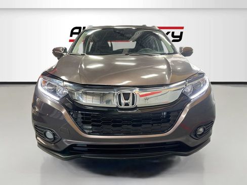 Used 2022 Honda HR-V EX image 2