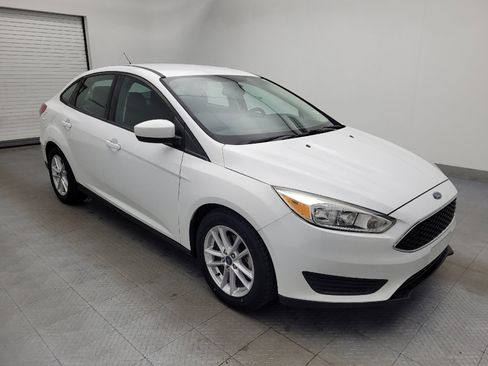 Used 2018 Ford Focus SE image 11