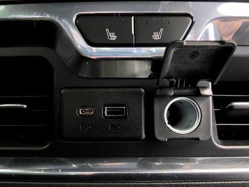Used 2021 GMC Sierra 1500 AT4 w/ AT4 Preferred Package AWD/4WD image 65