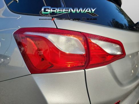 Used 2021 Chevrolet Equinox Premier w/ Redline Edition image 27