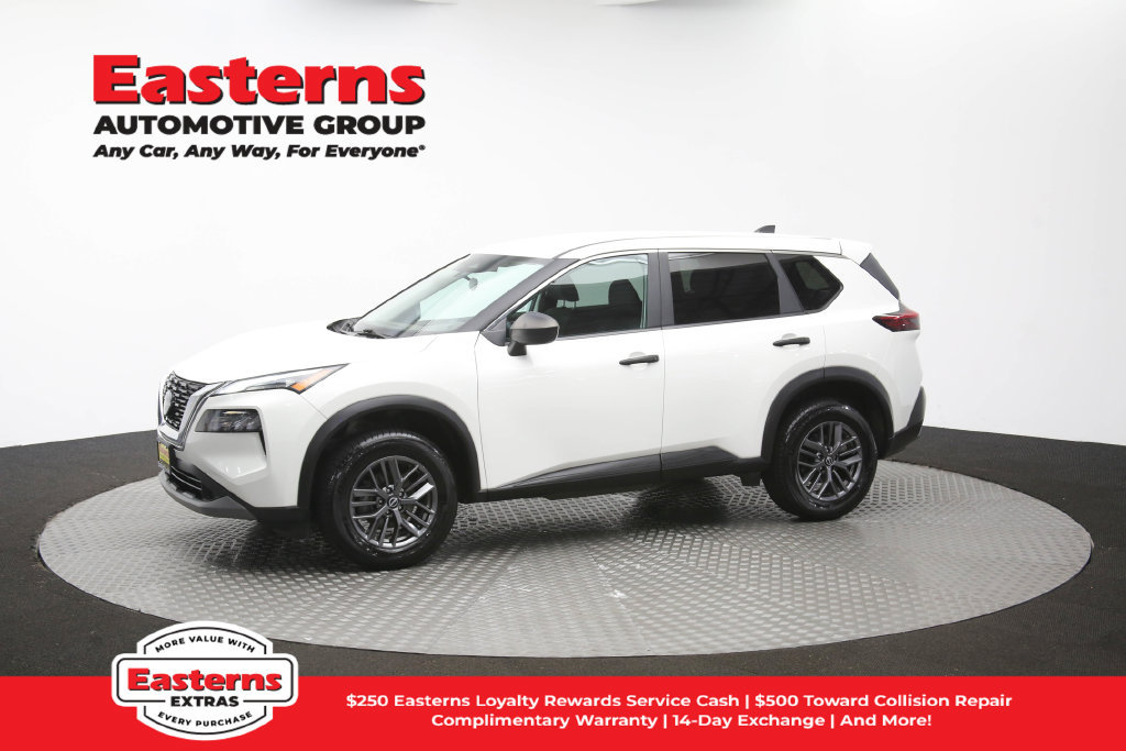 Used 2023 Nissan Rogue S AWD/4WD image 60