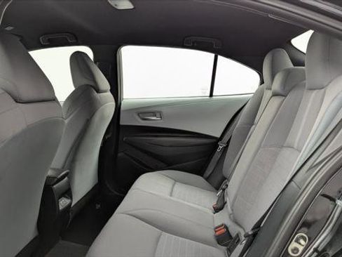 Used 2024 Toyota Corolla SE FWD image 17