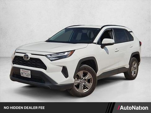 Used 2024 Toyota RAV4 XLE FWD image 1