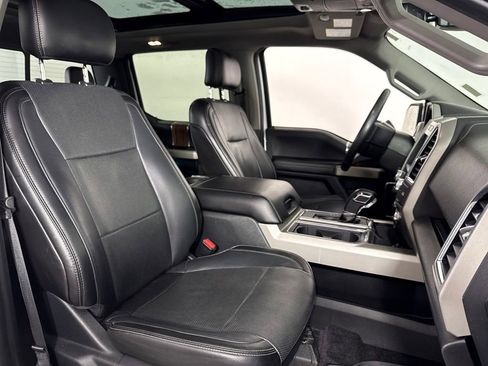 Used 2017 Ford F150 Lariat w/ Equipment Group 502A Luxury AWD/4WD image 31