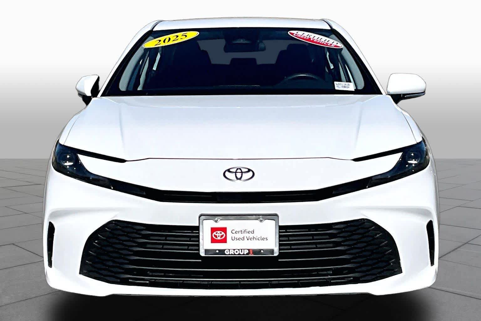 Certified 2025 Toyota Camry LE FWD image 3