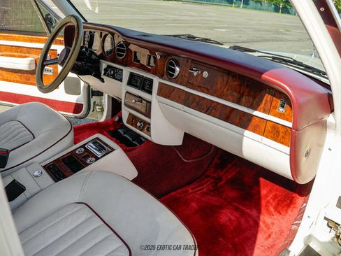 Used 1989 Rolls-Royce Silver Spirit RWD image 32