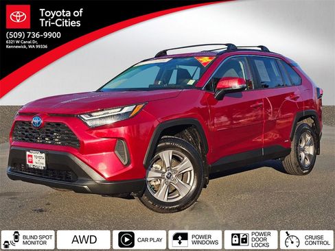 Used 2024 Toyota RAV4 XLE w/ Convenience Package image 1