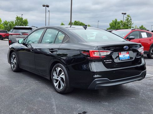 Used 2024 Subaru Legacy Premium AWD/4WD image 3