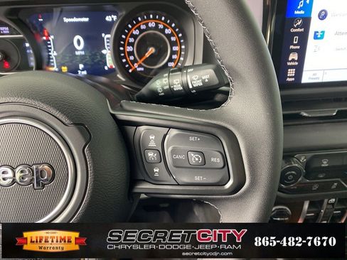 New 2026 Jeep Wrangler Unlimited Rubicon image 16