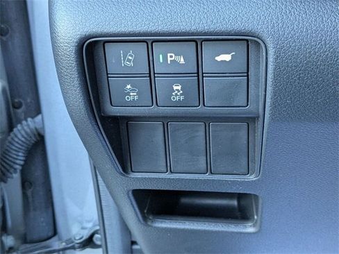 Used 2022 Honda CR-V Touring image 25