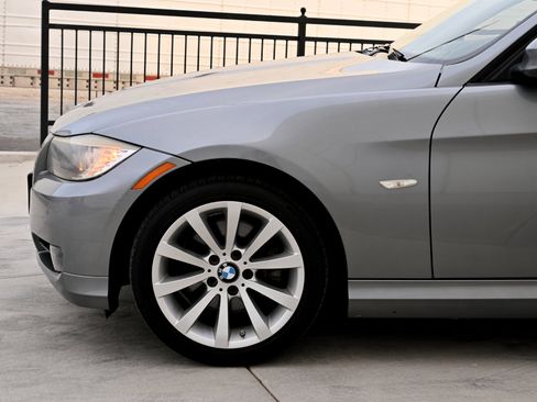 Used 2011 BMW 328i Sedan image 24